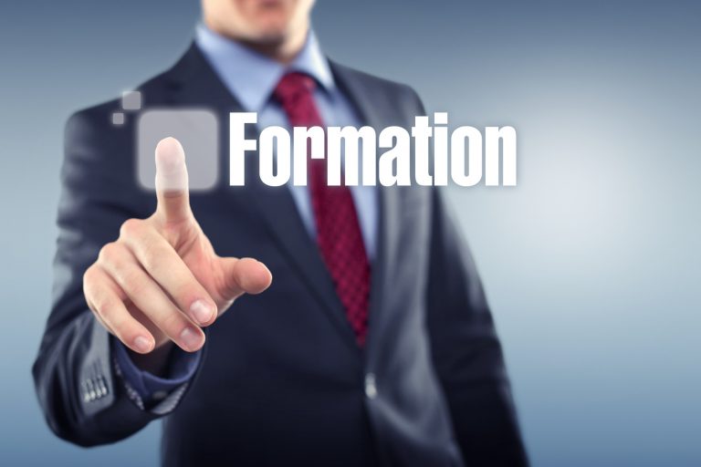 Formateur informatique : accédez facilement à ce poste